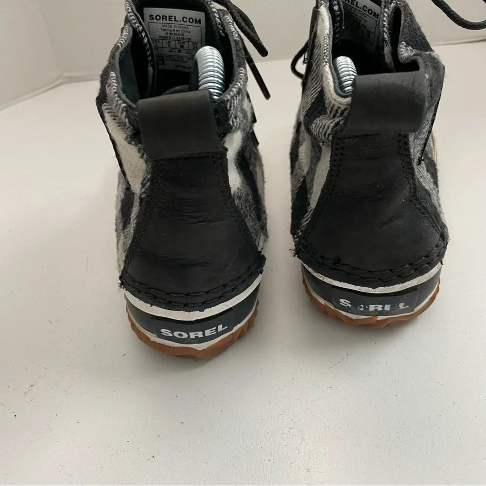 Sorel Out 'n About X Madewell Boots Rain Snow Ankle Flannel Buffalo Check Black - Picture 5 of 15